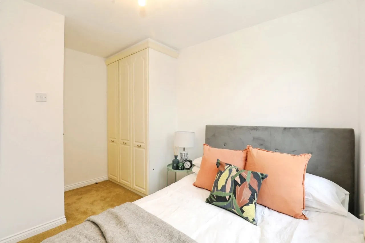 Blackthorn Close, Wistaston, Crewe, Cheshire, CW2, photo 25