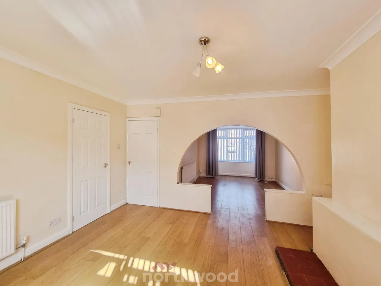 St Catherines Avenue, Balby, DN4, photo 2