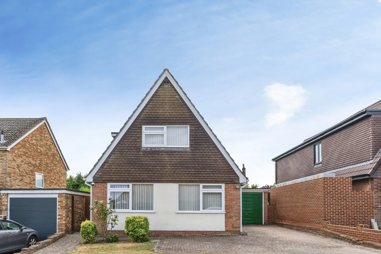 Willow Way, Farnham, GU9, photo 20