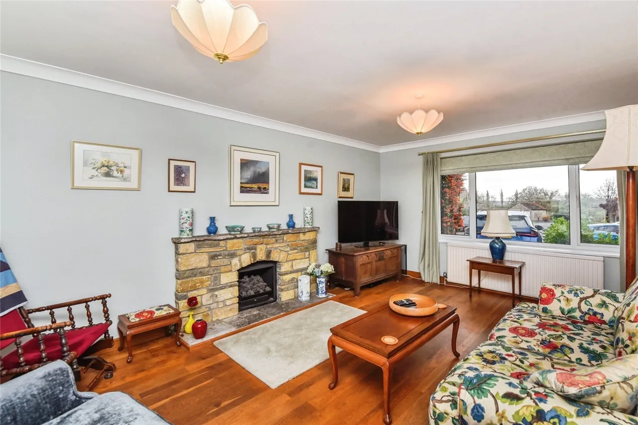 Bell Close, Westbury Sub Mendip, BA5, photo 2