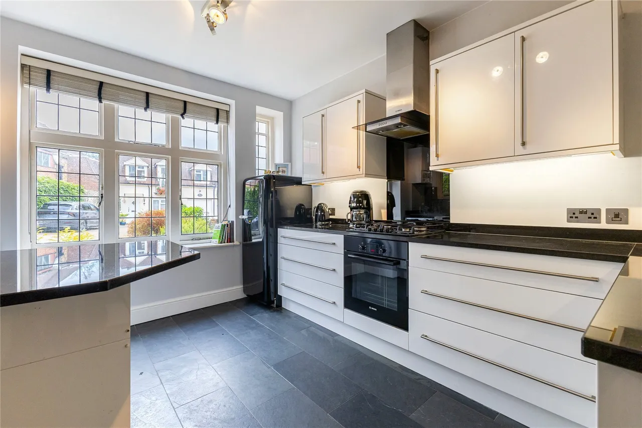The Gateways, Park Lane, Richmond, TW9, photo 5