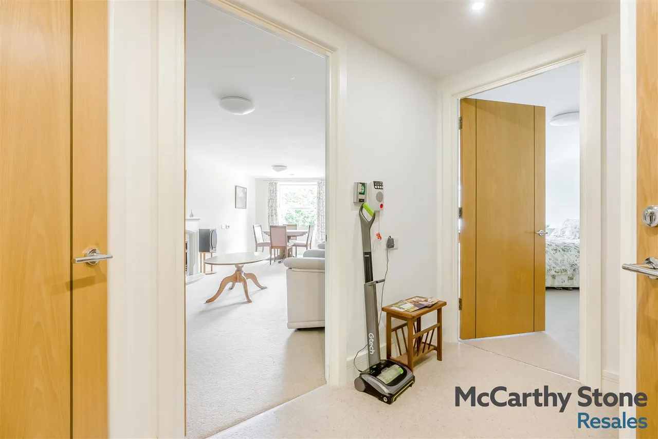 College Way, Welwyn Garden City, AL8, photo 11