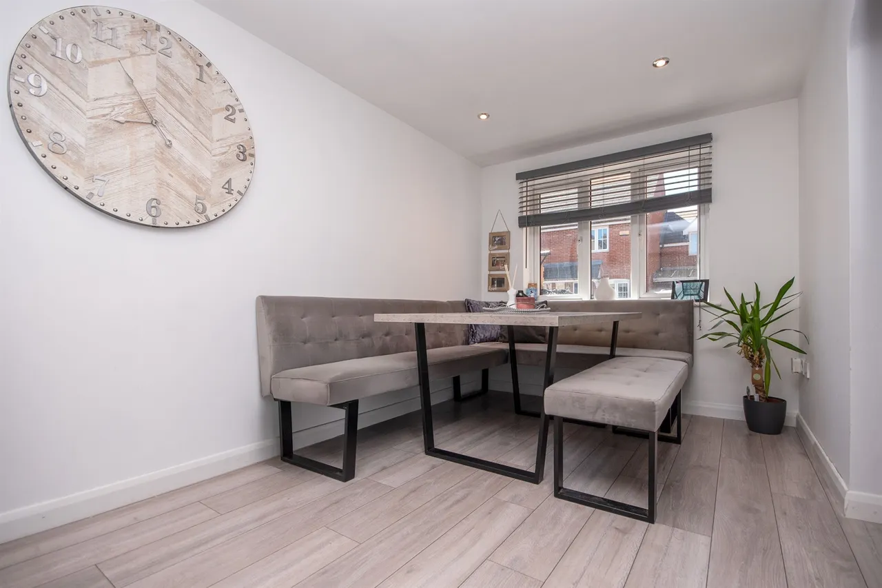 Bestwood Close, Kettering, NN14, photo 5