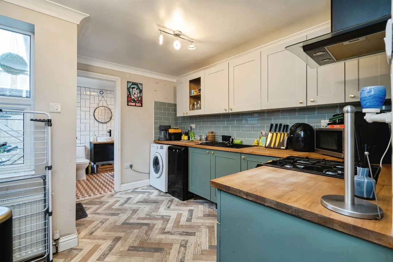 Manby Road, Gorleston, Great Yarmouth, photo 2