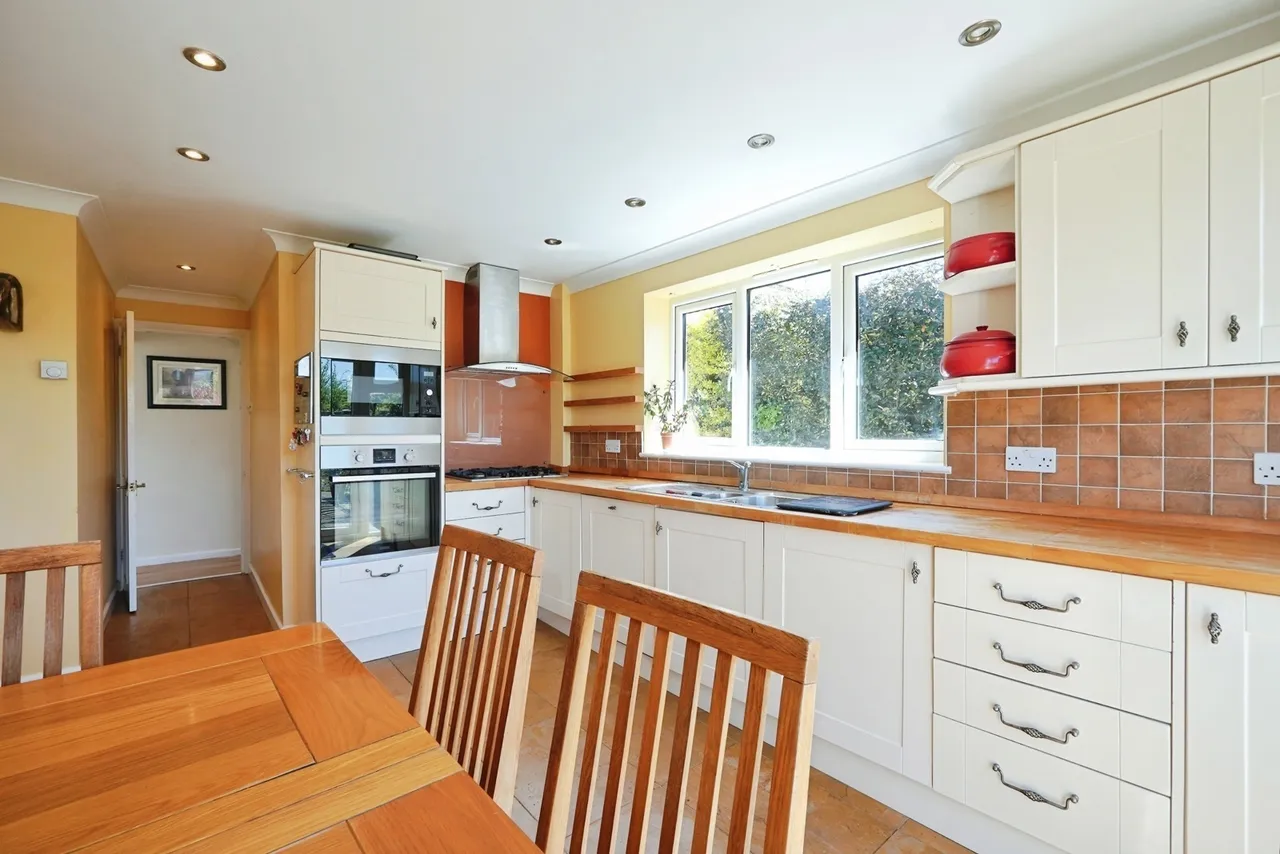 Coach Road, Acrise, Folkestone, Kent, CT18, photo 29