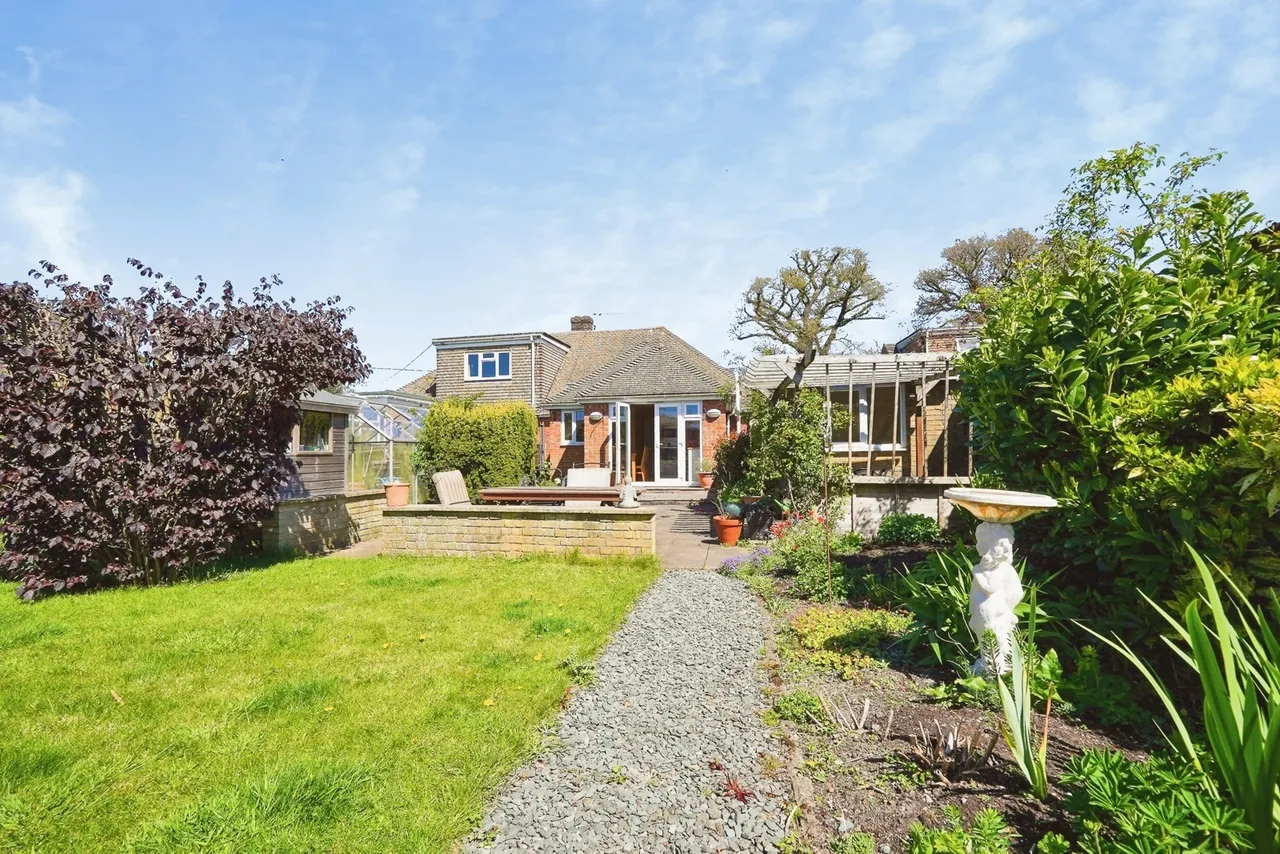 Coach Road, Acrise, Folkestone, Kent, CT18, photo 47