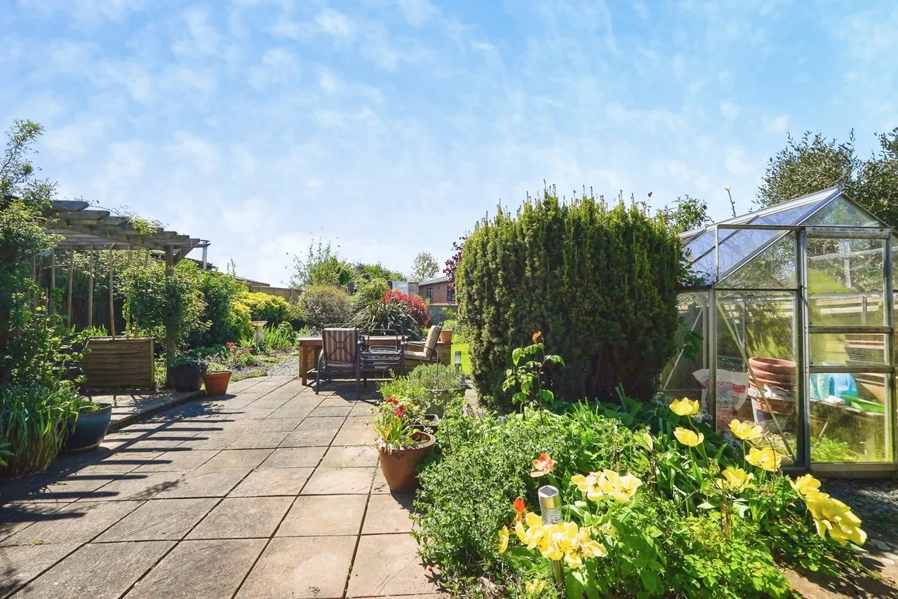 Coach Road, Acrise, Folkestone, Kent, CT18, photo 35