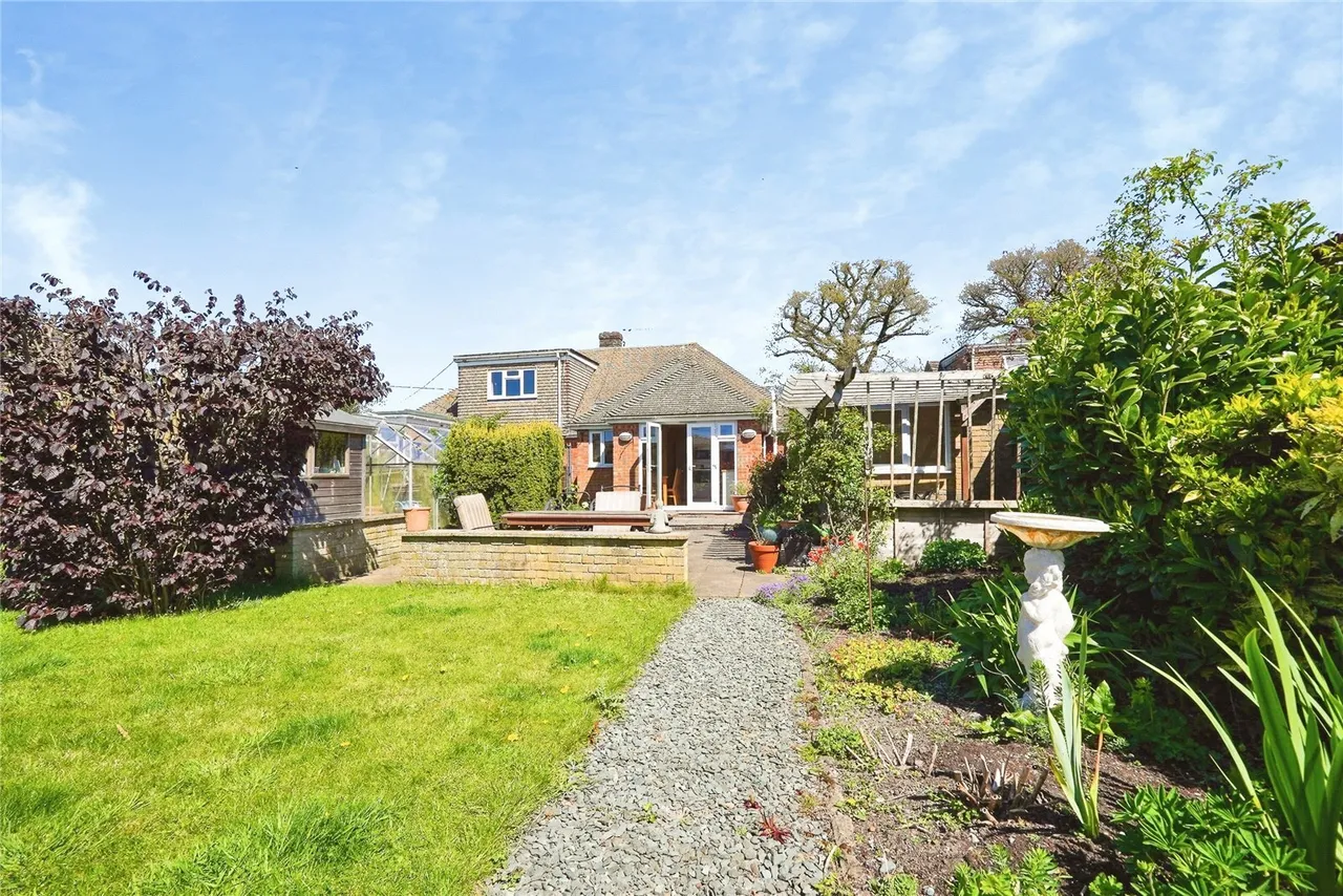 Coach Road, Acrise, Folkestone, Kent, CT18, photo 21