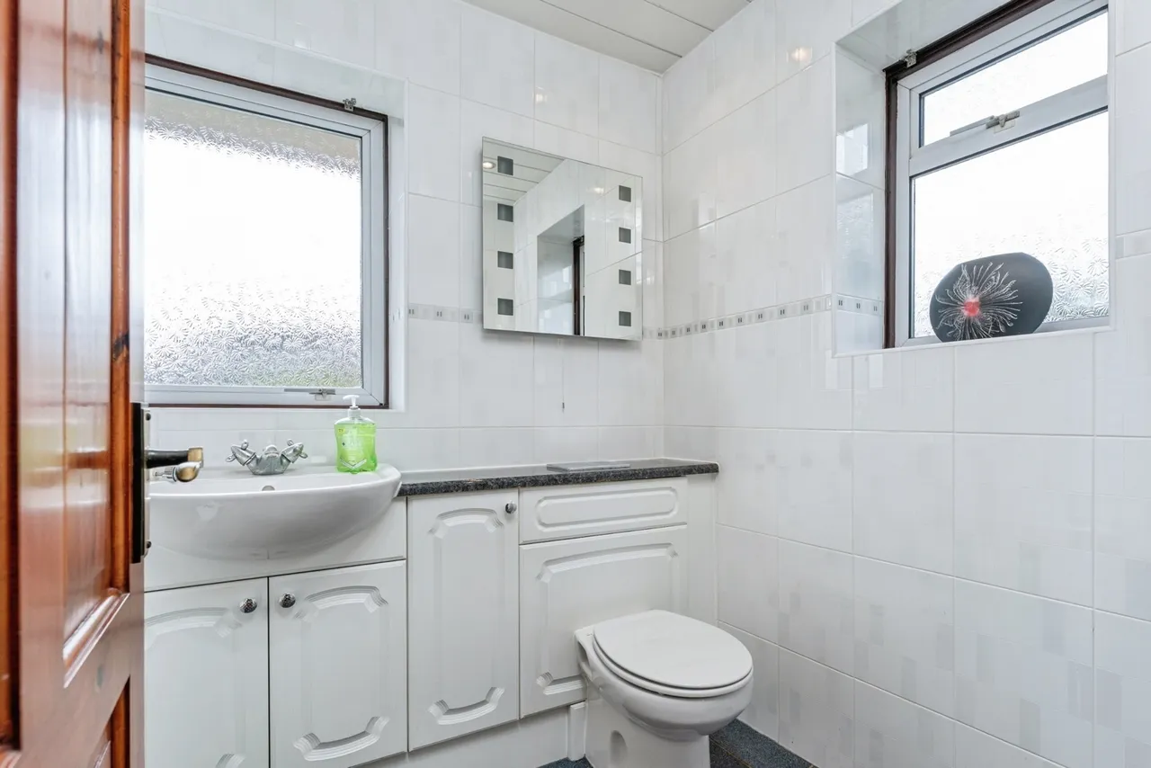Springfield Close, Flint, CH6, photo 14