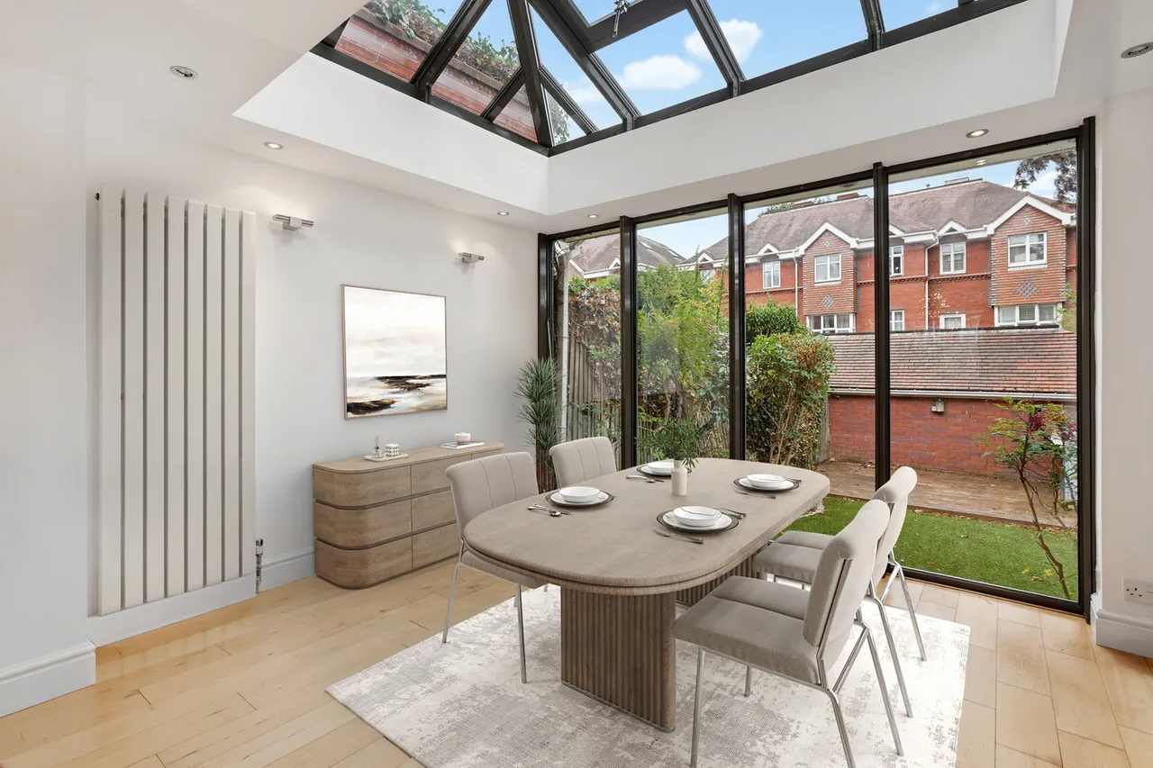 Magnolia Place, Ealing, W5, photo 9