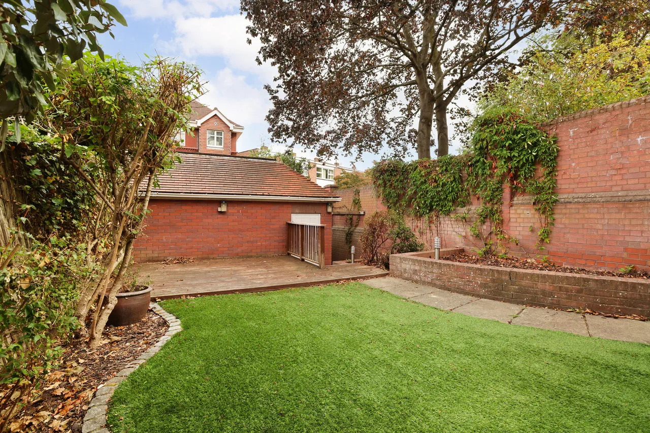 Magnolia Place, Ealing, W5, photo 7