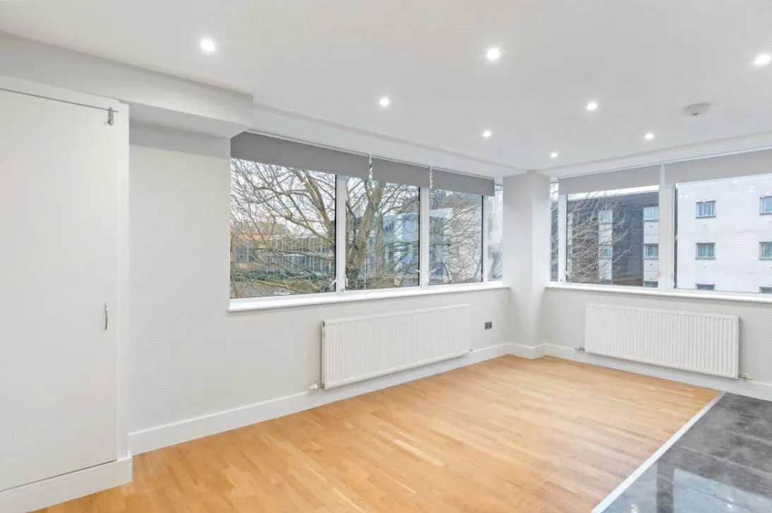 London Road, Bracknell, RG12, photo 2
