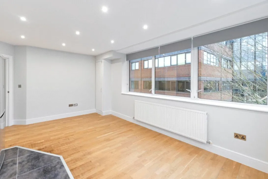 London Road, Bracknell, RG12, photo 3