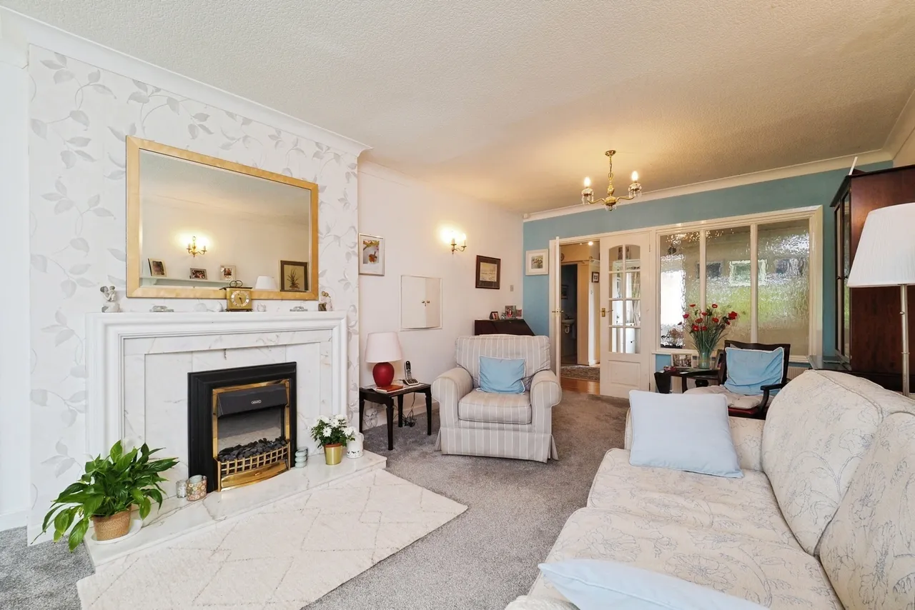 Dovecote Drive, Wollaton, Nottingham, NG8, photo 11