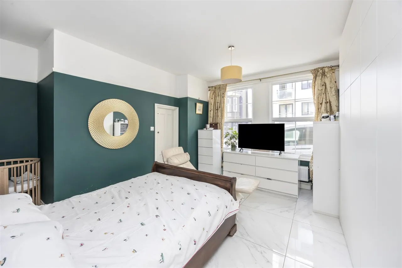 West Parade, Bexhill-On-Sea, Sussex, TN39 3HS, photo 8