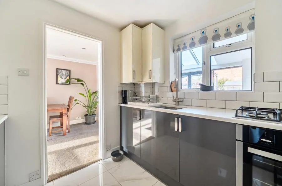Dartington Avenue, Woodley, RG5, photo 12