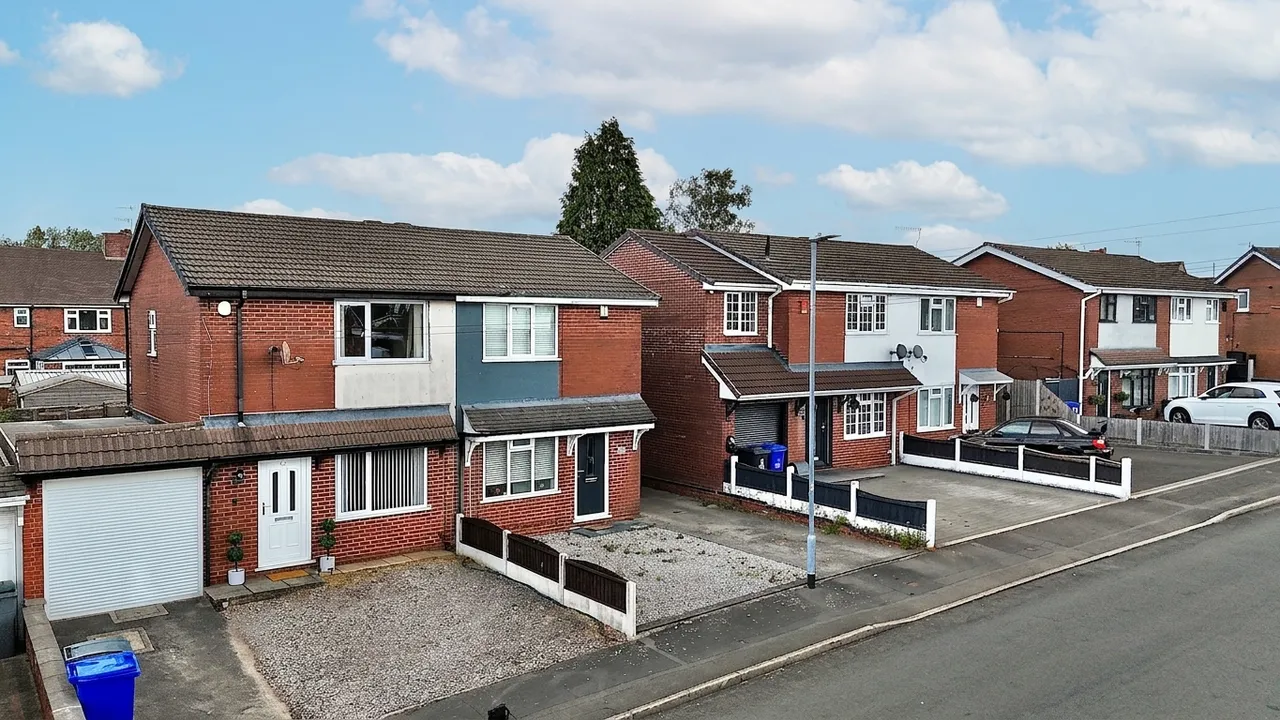 Worth Close, Stoke-On-Trent, ST3, photo 16