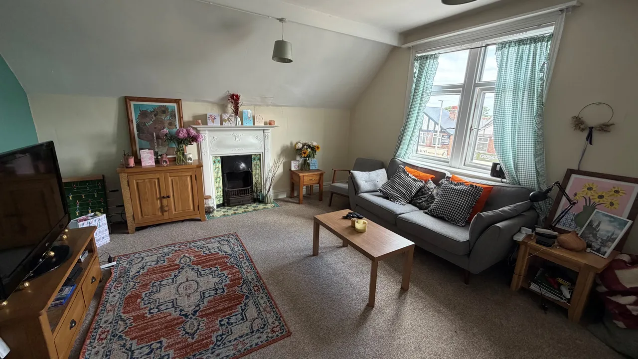 2 bed flat to rent, Melton Road, West Bridgford, NG2