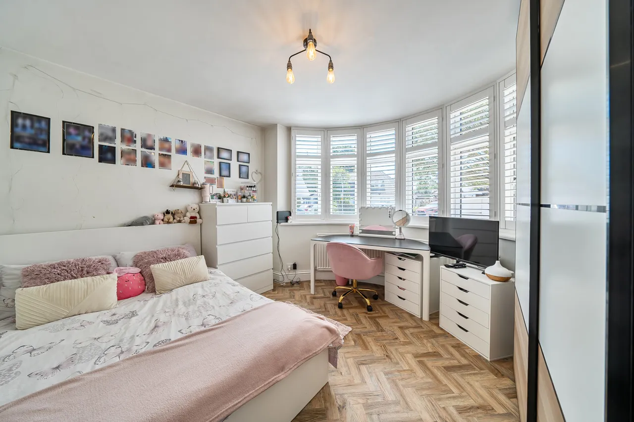 Hoylake Crescent, Ickenham, UB10, photo 5