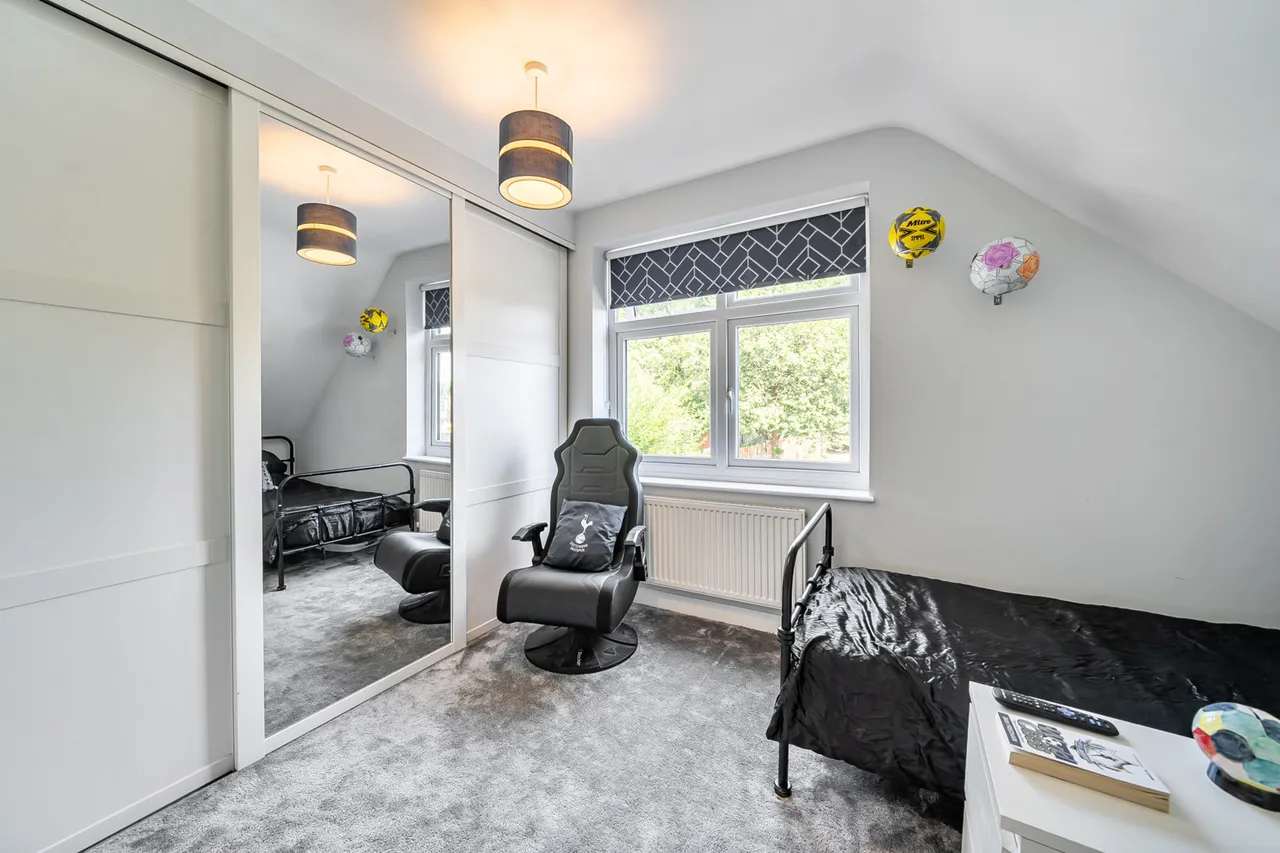 Hoylake Crescent, Ickenham, UB10, photo 12