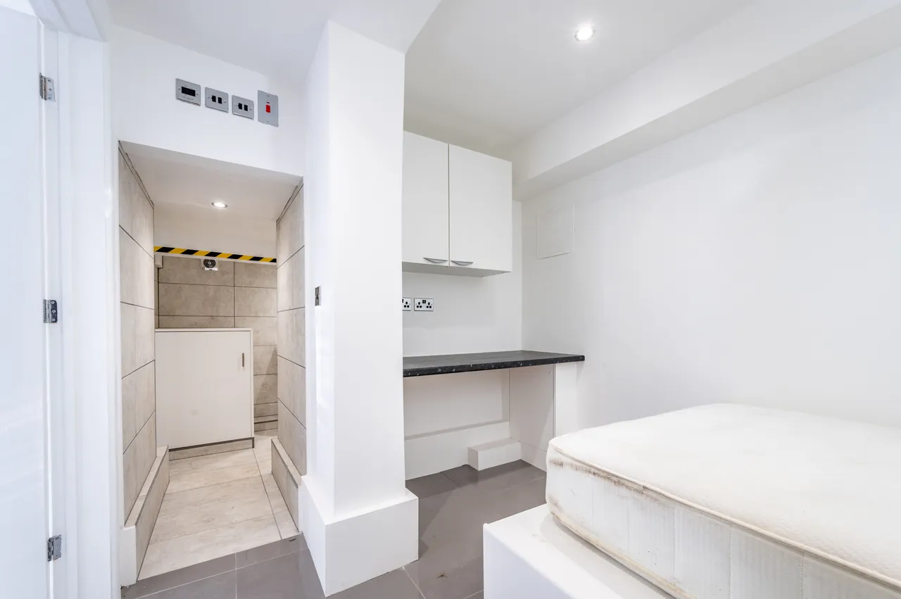 London, SW15, photo 6