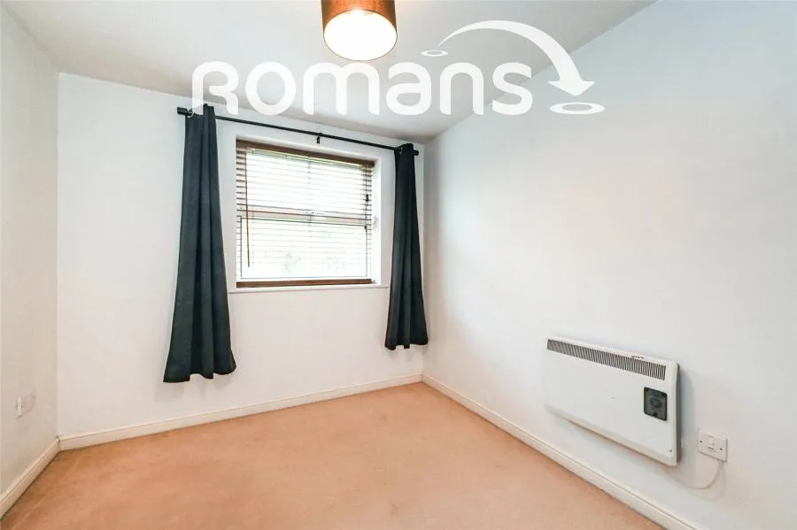 Babbage Way, Bracknell, RG12, photo 7