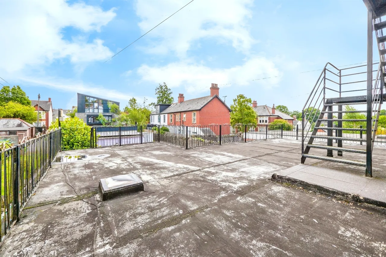 Pen-Y-Lan Road, Penylan, Cardiff, photo 6