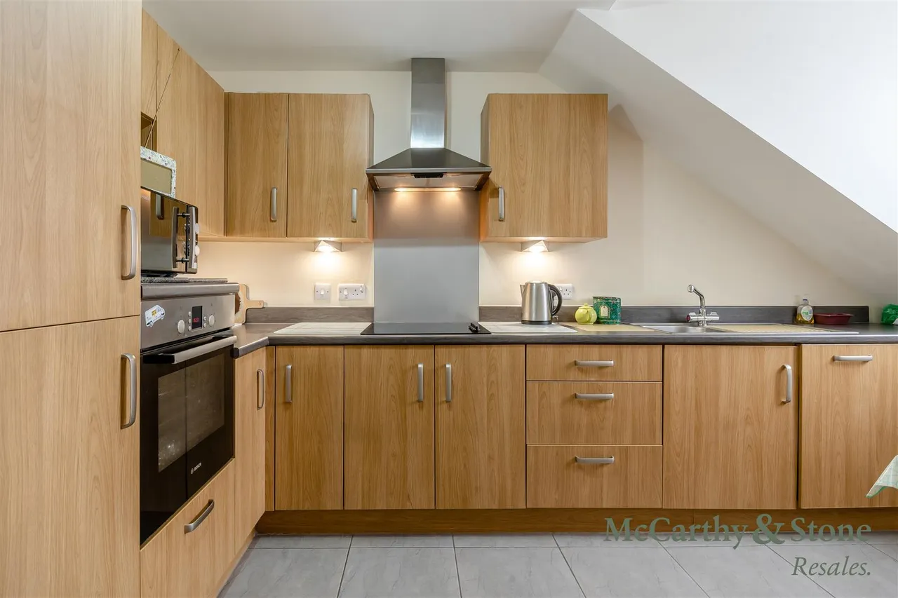 Sandy Lane, Prestatyn, LL19, photo 4