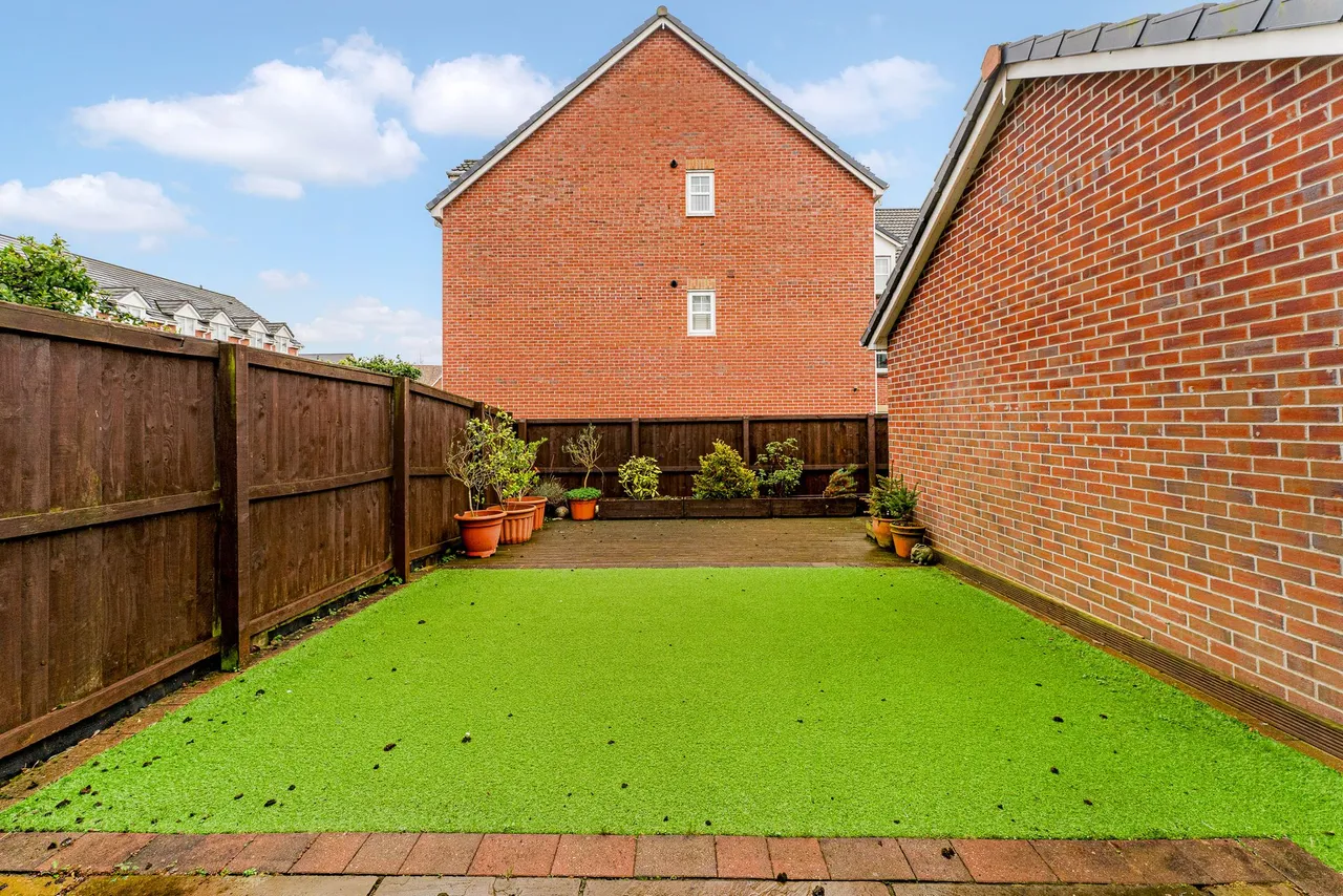 Iona Crescent, Widnes, Widnes, WA8 5AD, photo 23