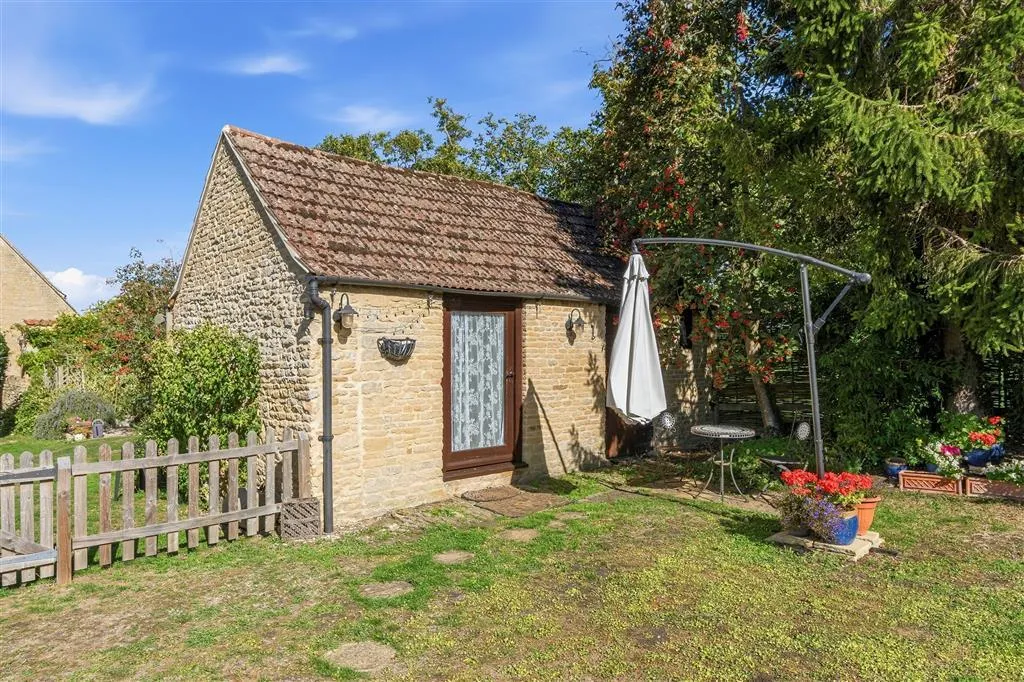 Main Street, Ufford, PE9, photo 2