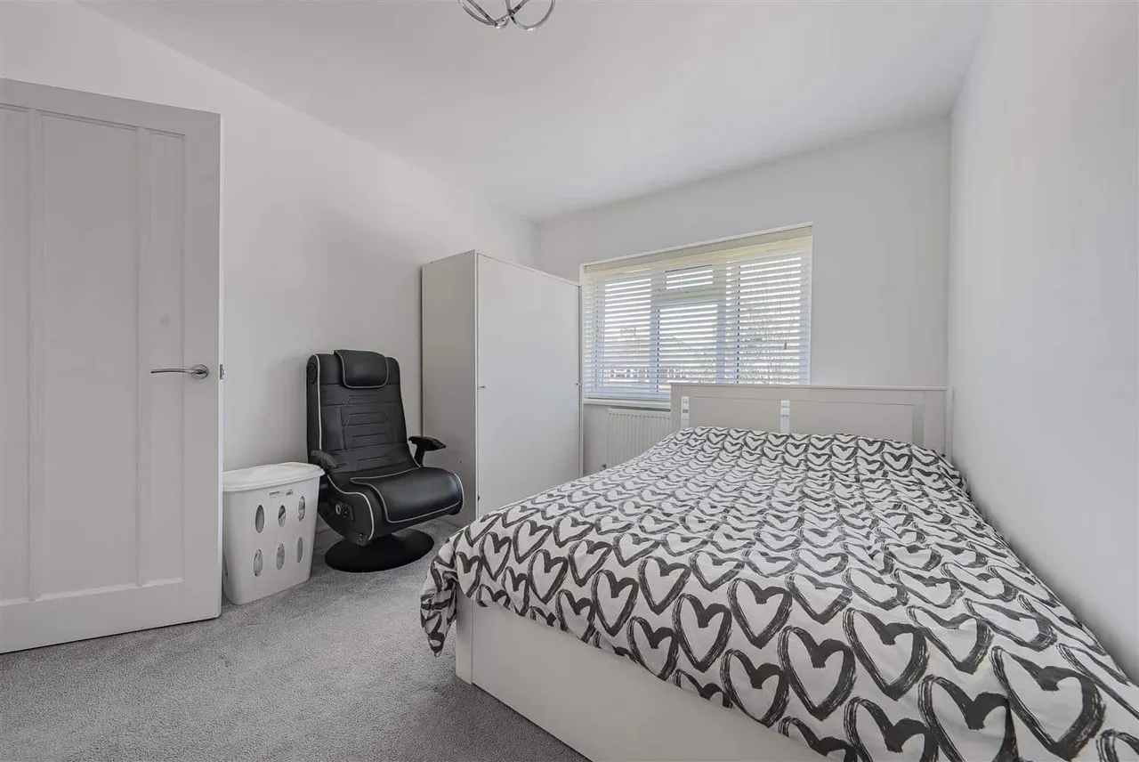 Westmead, Windsor, SL4 3NN, photo 11