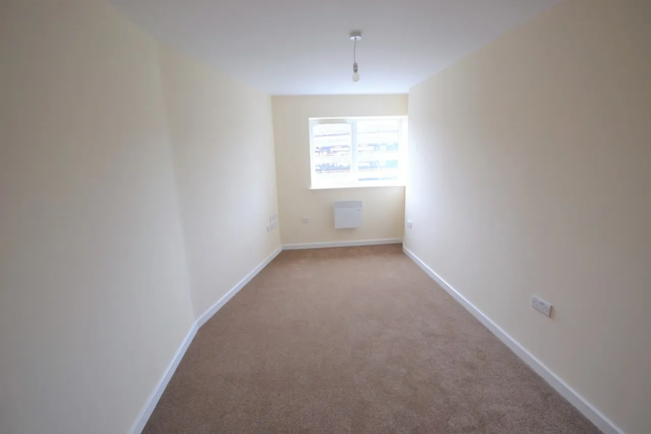 Crecy Court, Lee Circle, LE1, photo 6