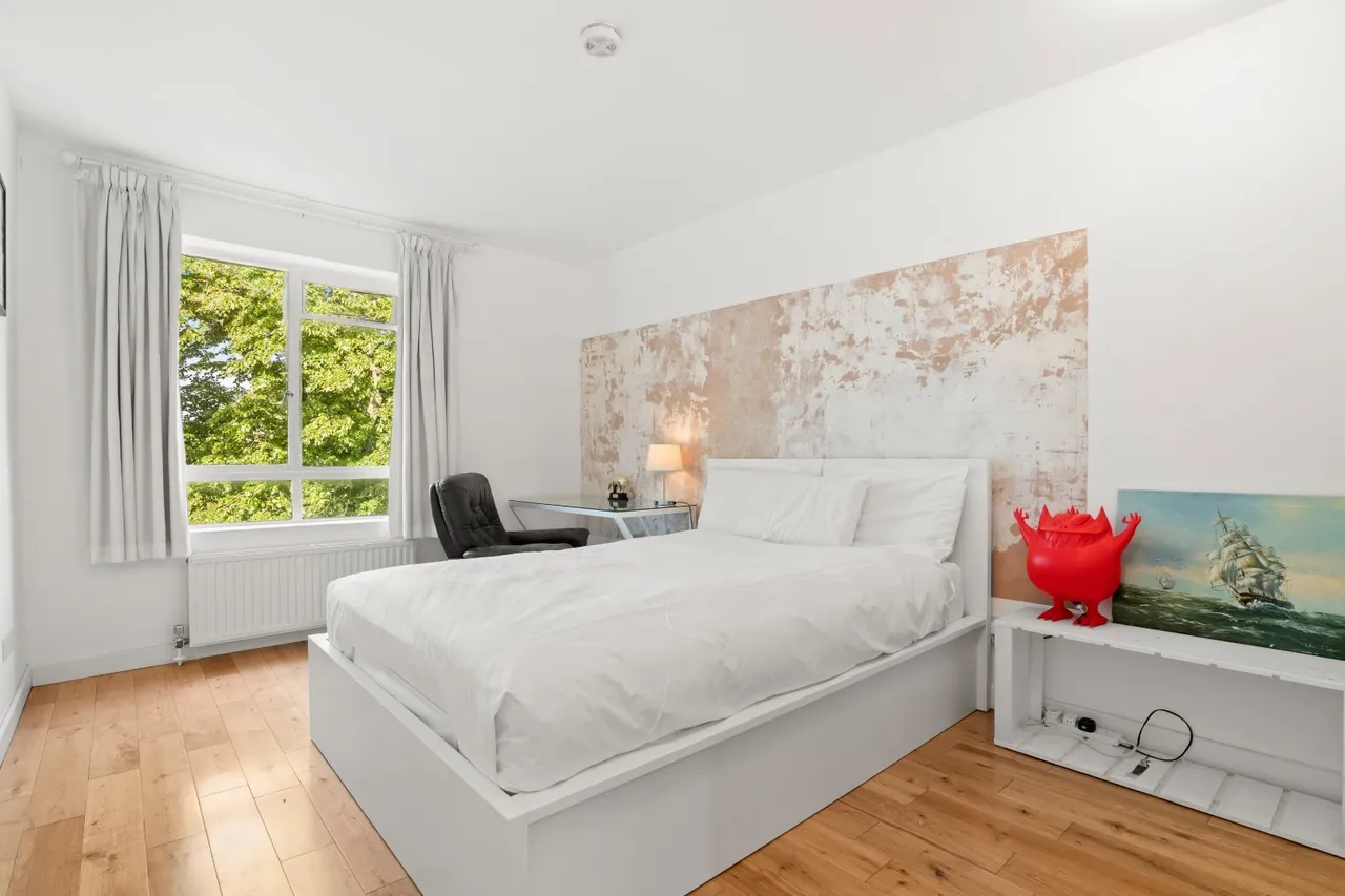 Liverpool Road, London, N1, photo 13