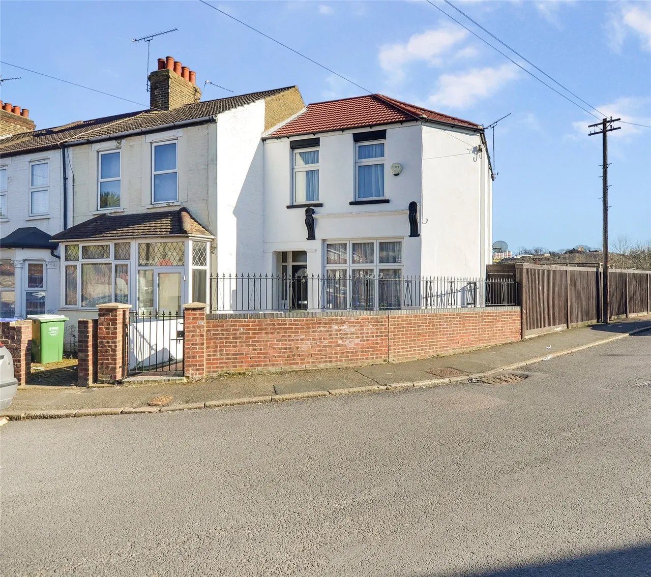 4 bed house for sale — Riverdale Road, DA8