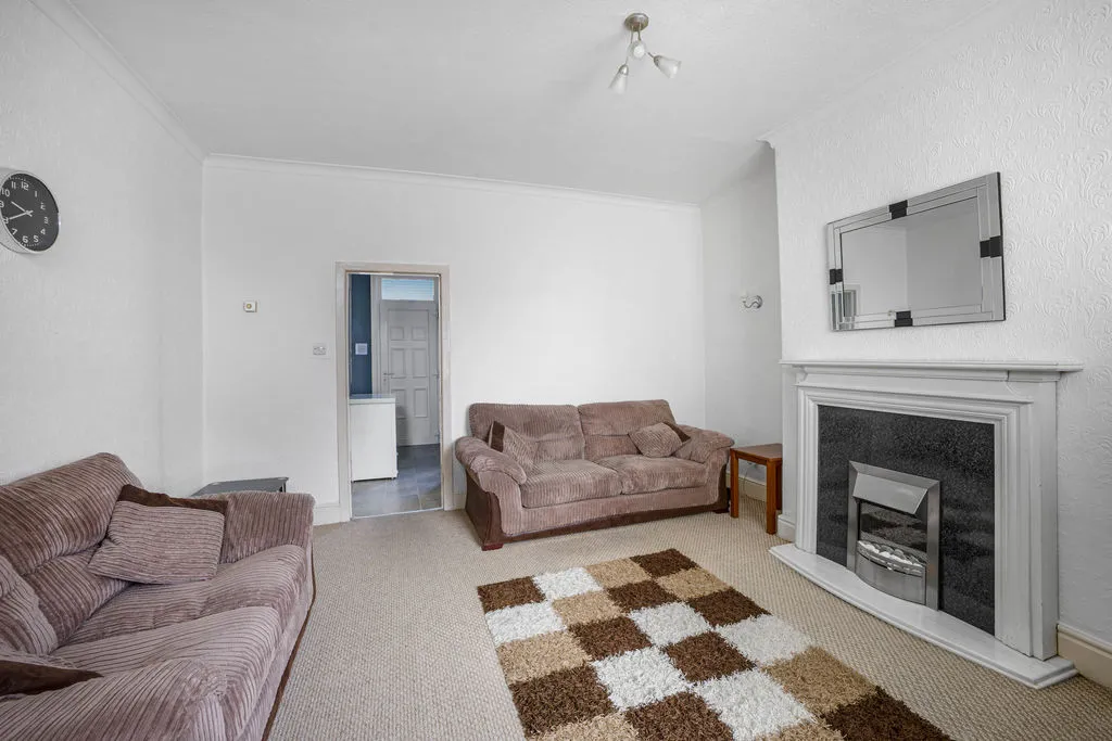 Todmorden Road, Littleborough OL15 9EG, photo 4