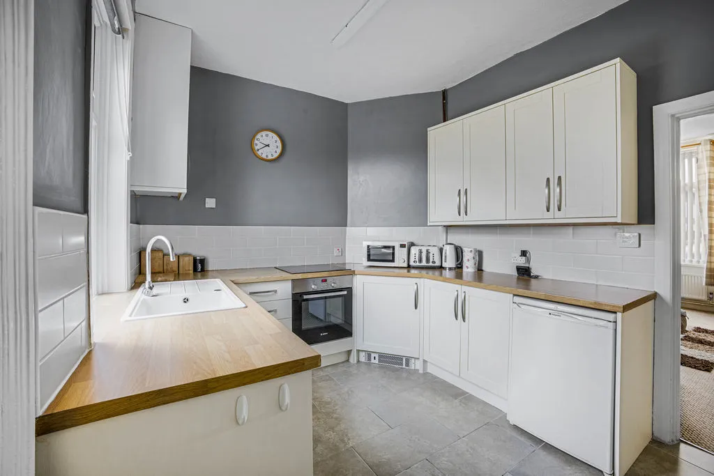 Todmorden Road, Littleborough OL15 9EG, photo 5