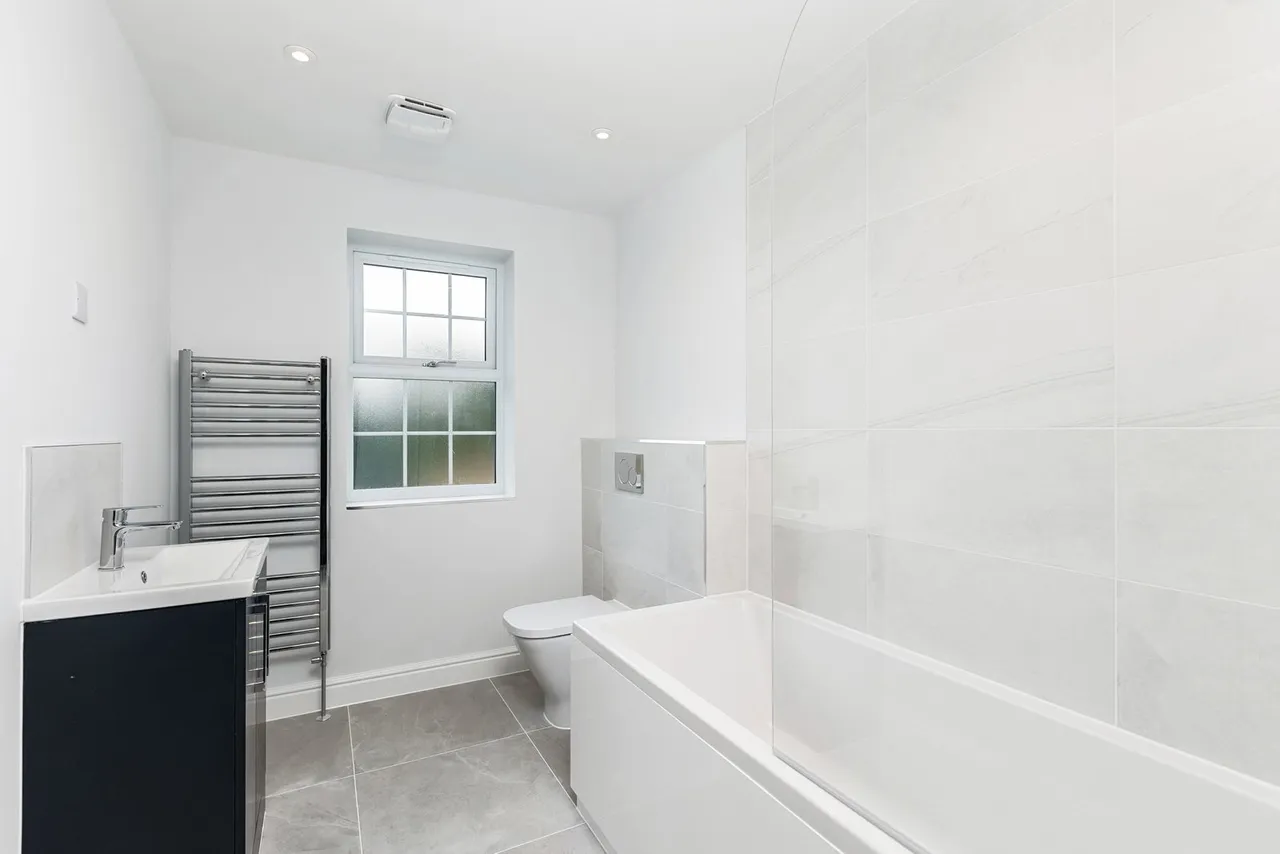 Spenny Lane, Claygate, TN12, photo 13
