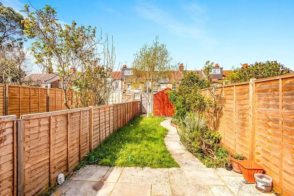 Nevill Grove, Watford, WD24, photo 8