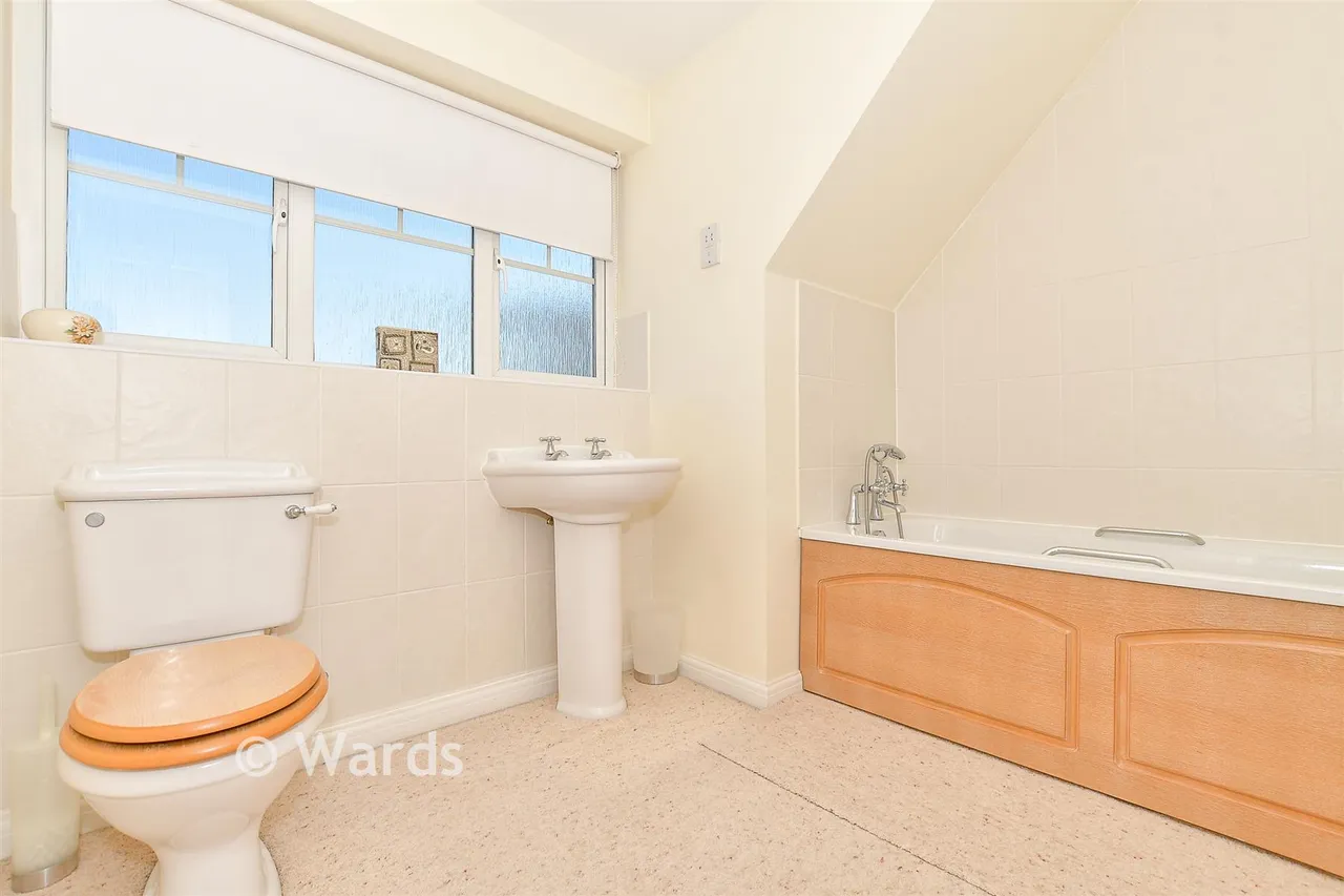 Cowdreys, Tonbridge, TN9, photo 5