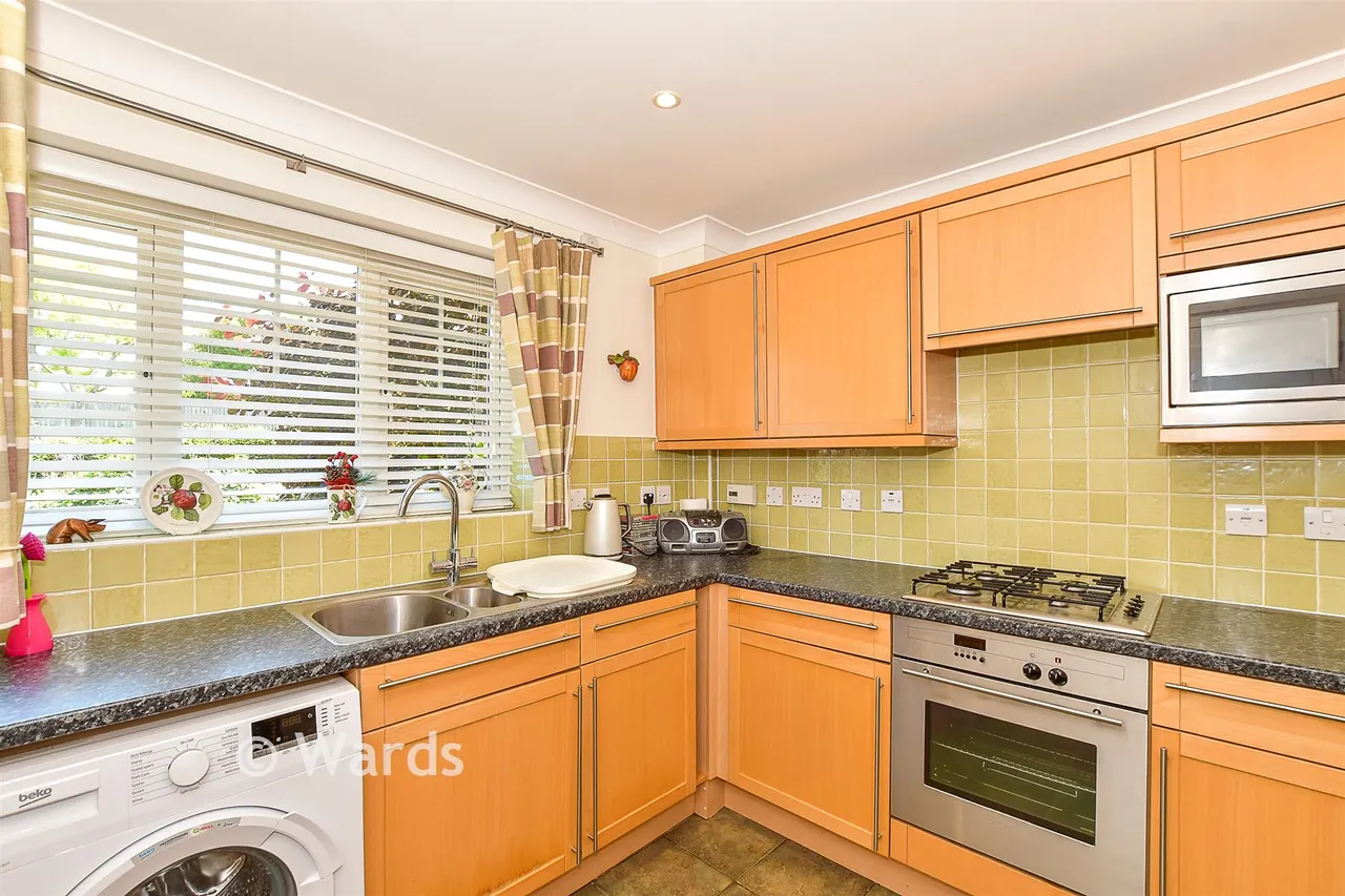 Cowdreys, Tonbridge, TN9, photo 4