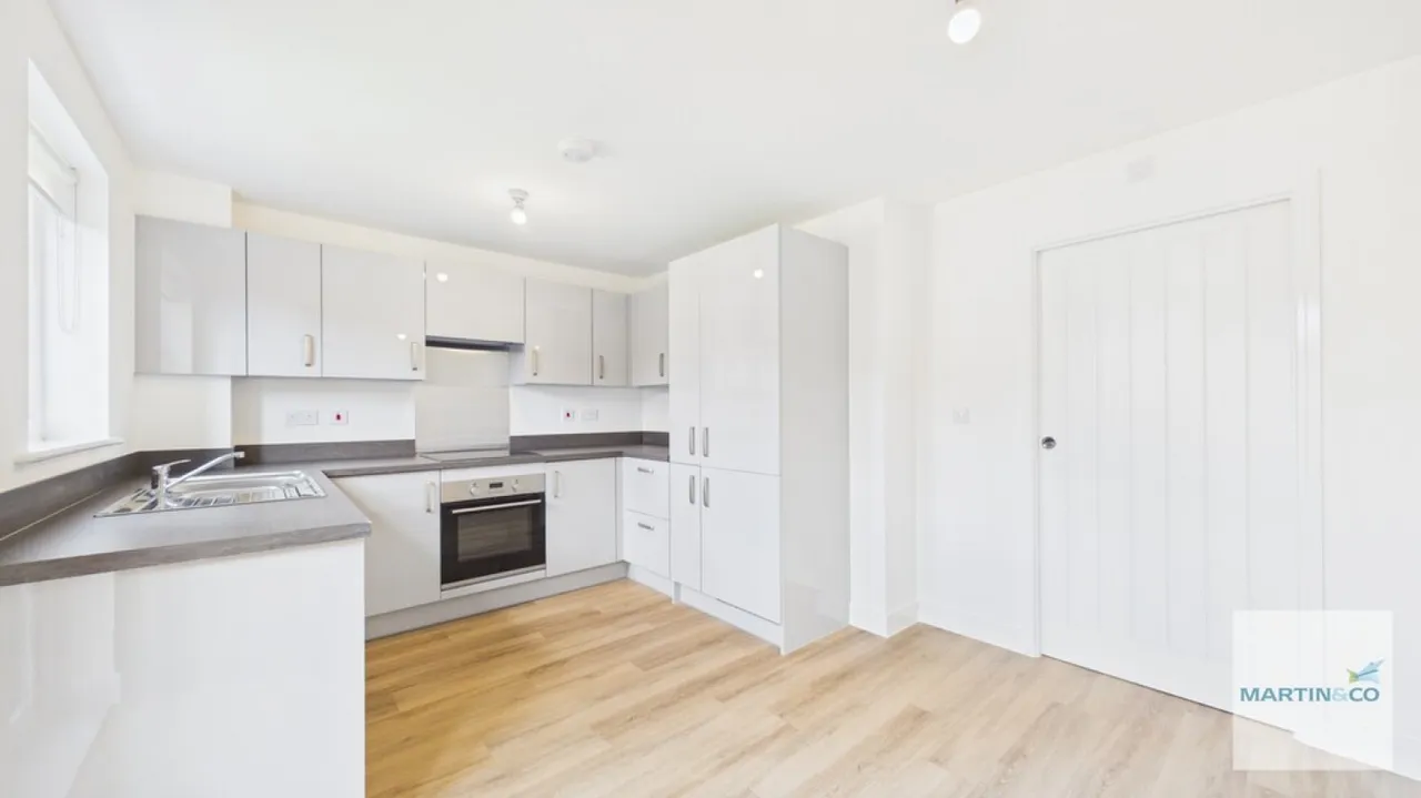 Watts Close, B75, photo 7