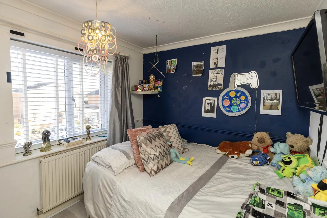 High Croft, Deeside, CH5, photo 16
