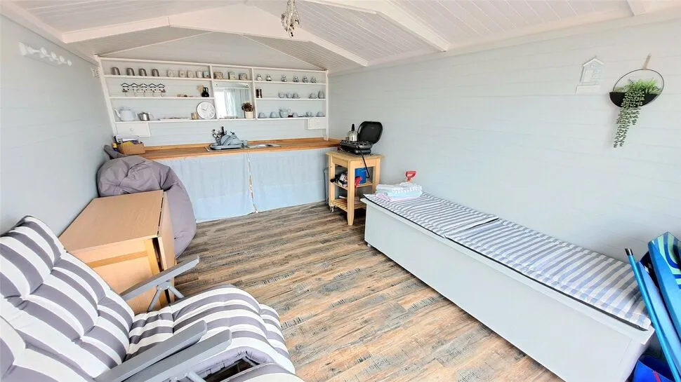 Bexhill Road, St. Leonards-on-Sea, East Sussex, TN38, photo 4