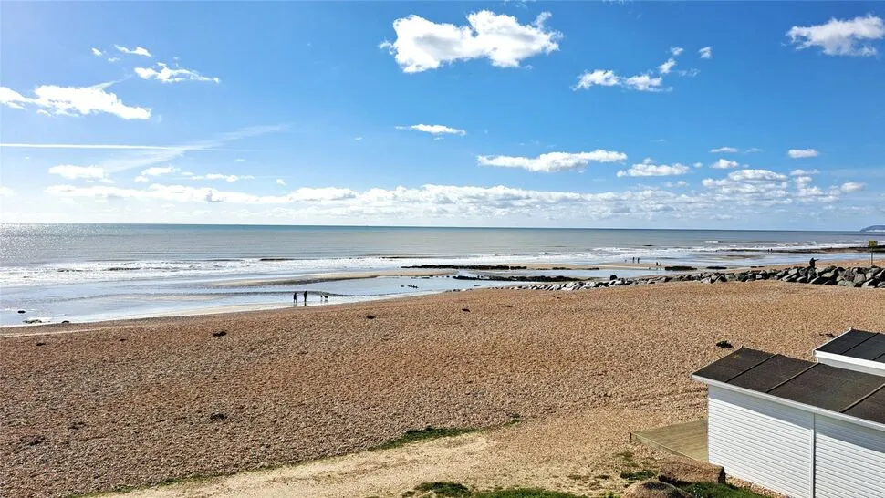 Bexhill Road, St. Leonards-on-Sea, East Sussex, TN38, photo 6