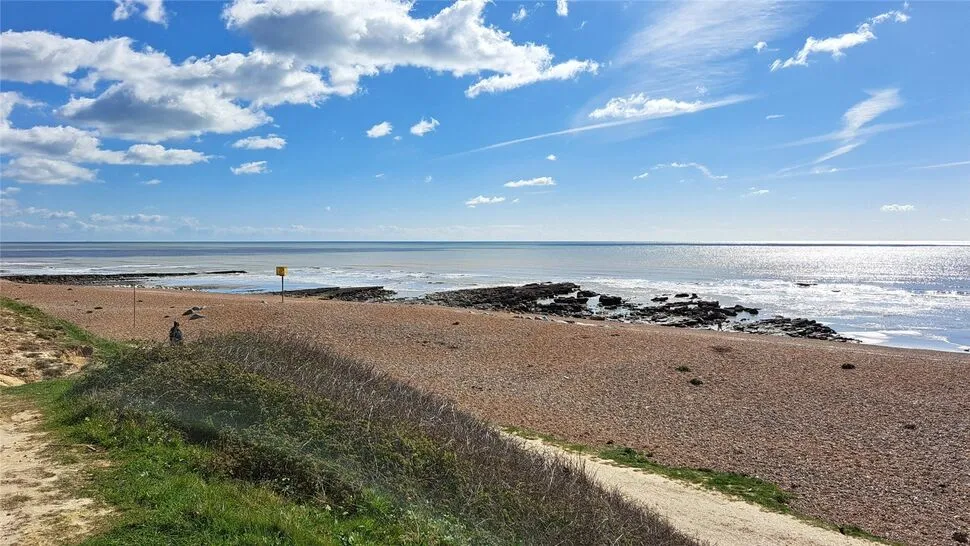 Bexhill Road, St. Leonards-on-Sea, East Sussex, TN38, photo 9