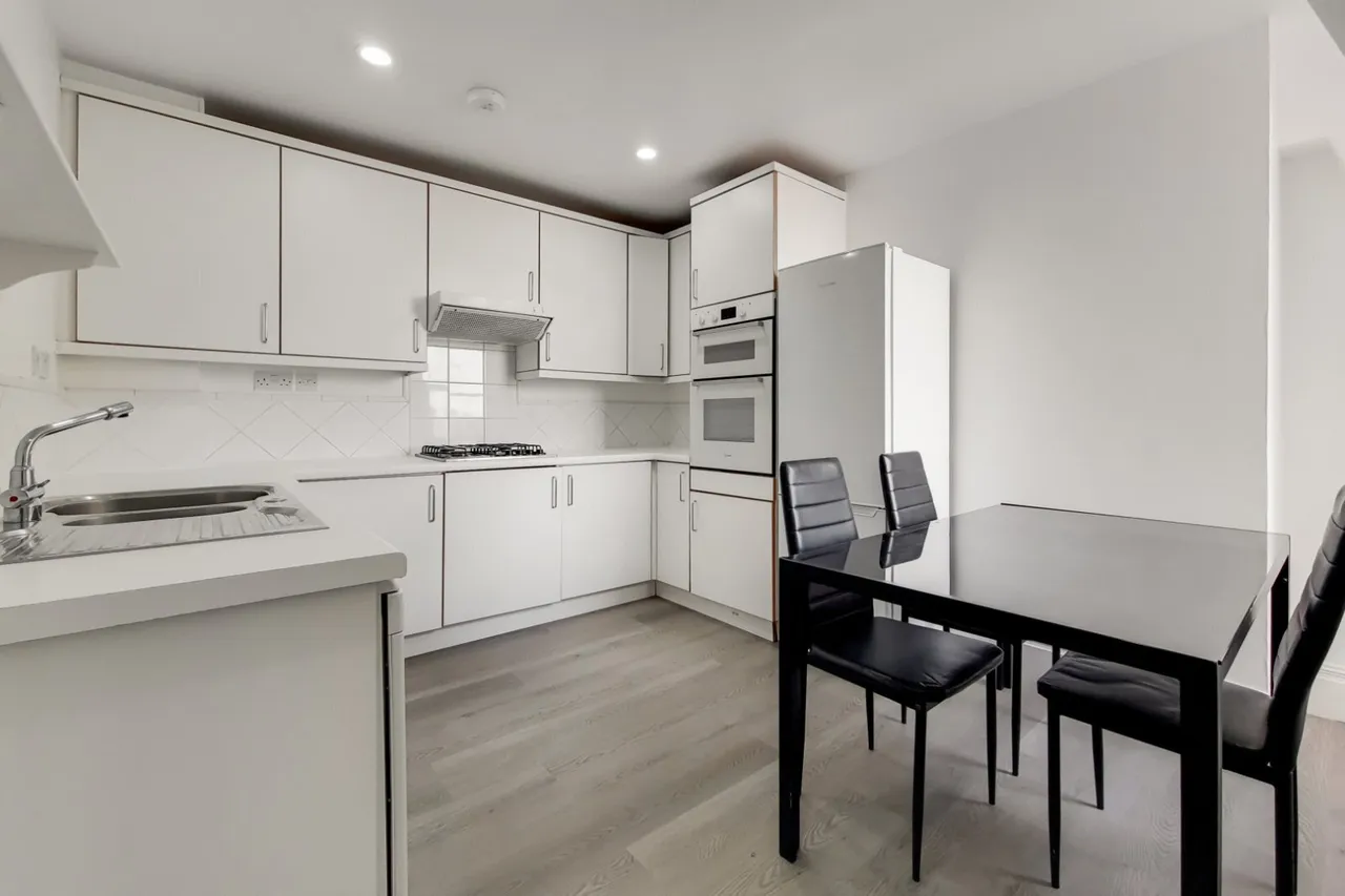 Tavistock Place, London, WC1H, photo 3