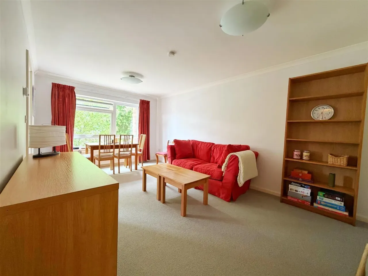 William Court, Buckingham Close, London, photo 4