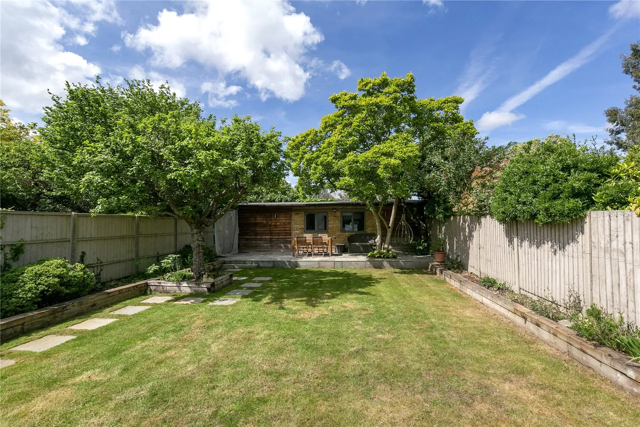 Pensford Avenue, Kew, TW9, photo 15