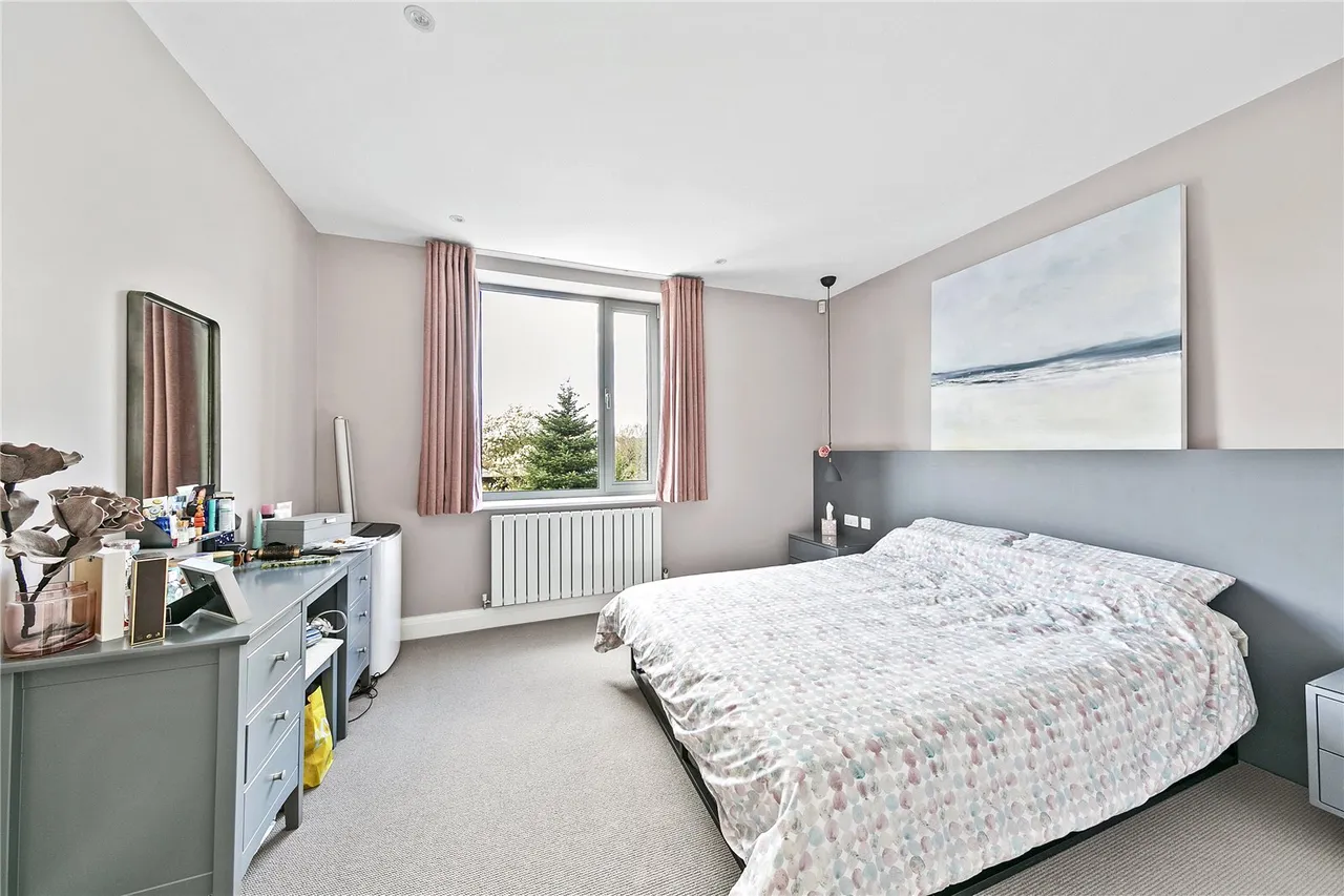 Pensford Avenue, Kew, TW9, photo 9
