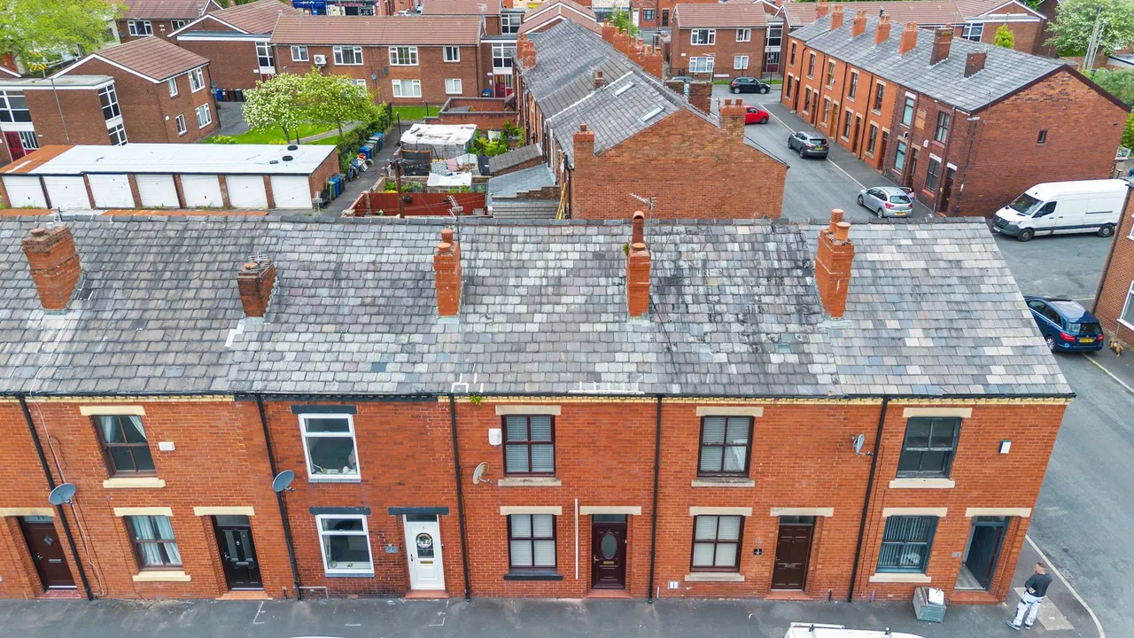 Severn Street, Leigh, Leigh, WN7 2DX, photo 4
